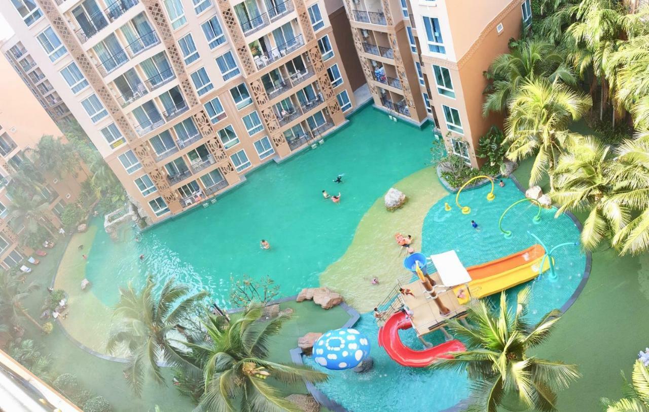 Atlantis Condo Resort Pattaya - Heaven For Family & Kids With Big Water Park ジョムティエンビーチ エクステリア 写真